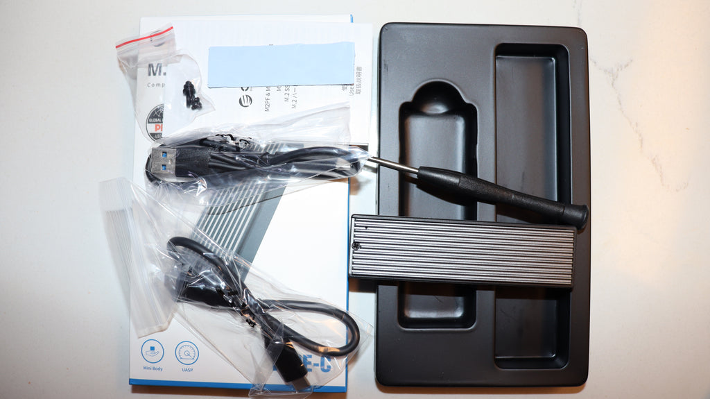 Blazing 10Gbps Speed – ORICO M.2 NVMe/SATA SSD Enclosure, USB 3.1 Gen 2