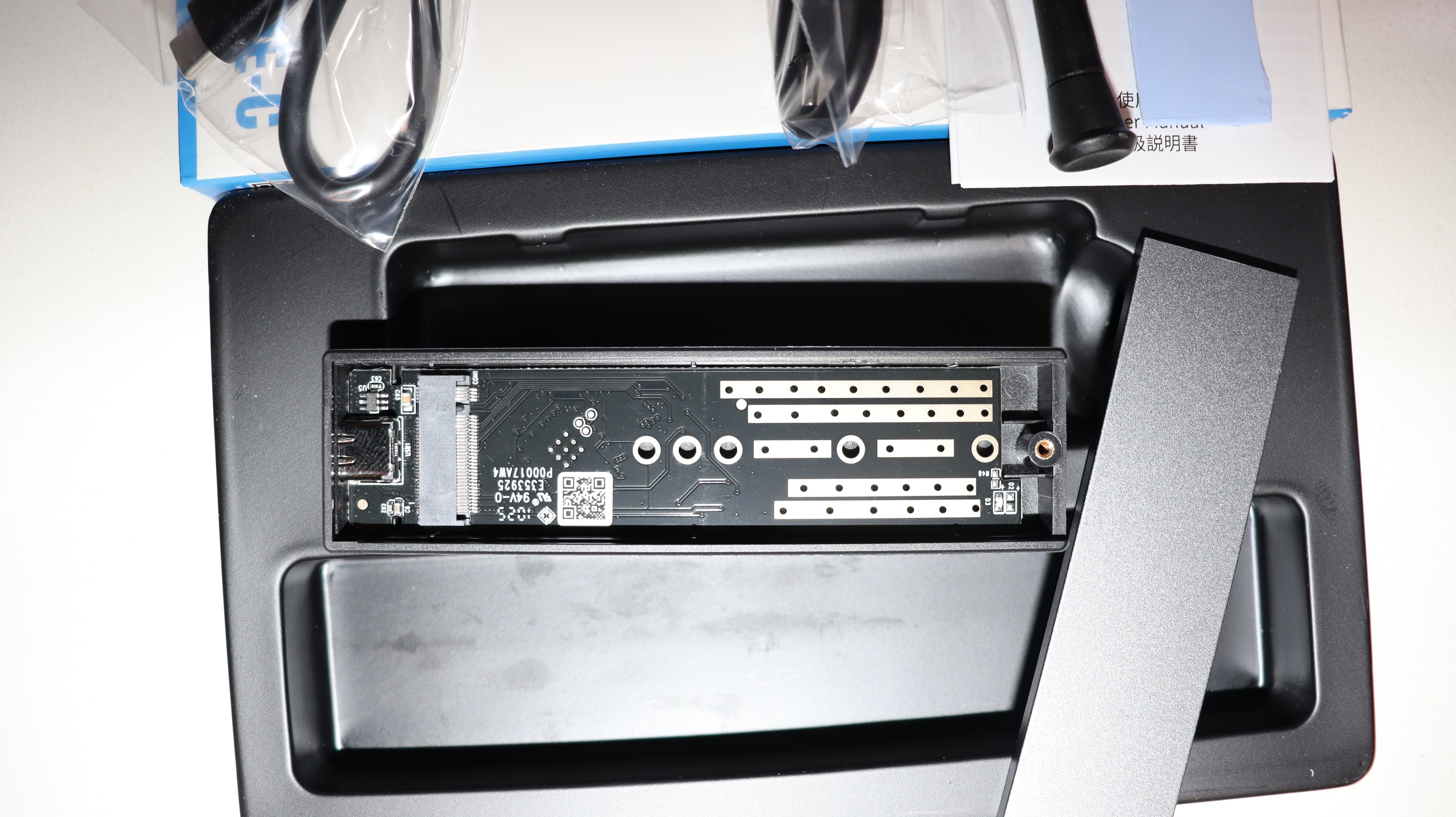 Blazing 10Gbps Speed – ORICO M.2 NVMe/SATA SSD Enclosure, USB 3.1 Gen 2